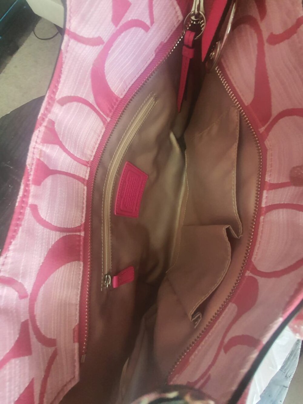 Authentic Coach Pink Signature Tote Bag – New with Tags - Picture 7 of 9